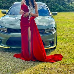 Portia and scarlett size 0- red